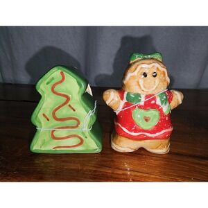 Christmas salt pepper shaker‎ Tree and Gingerbread woman